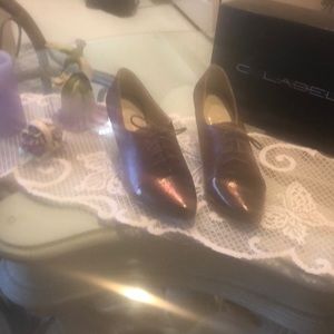Ladies shoes